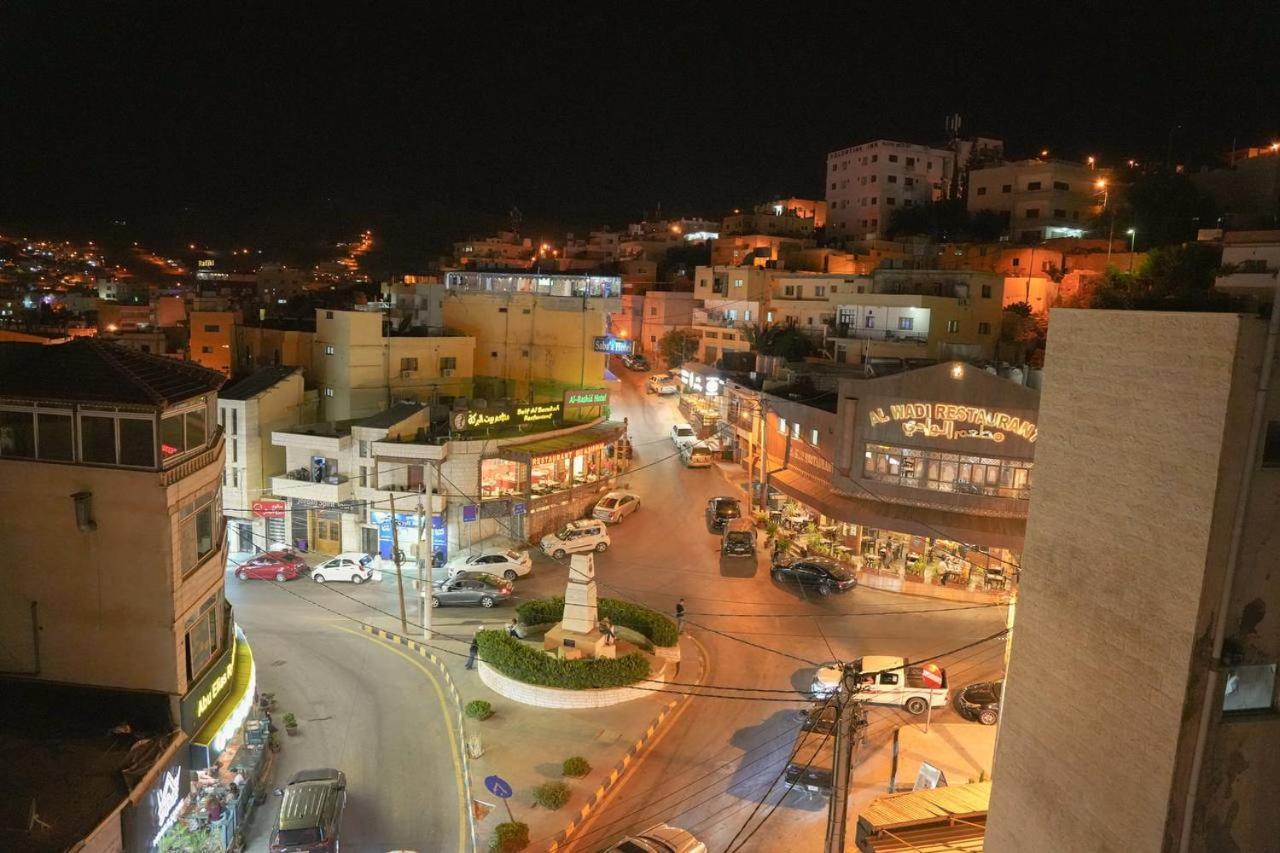 Raqeem Hotel Wadi Musa Bagian luar foto